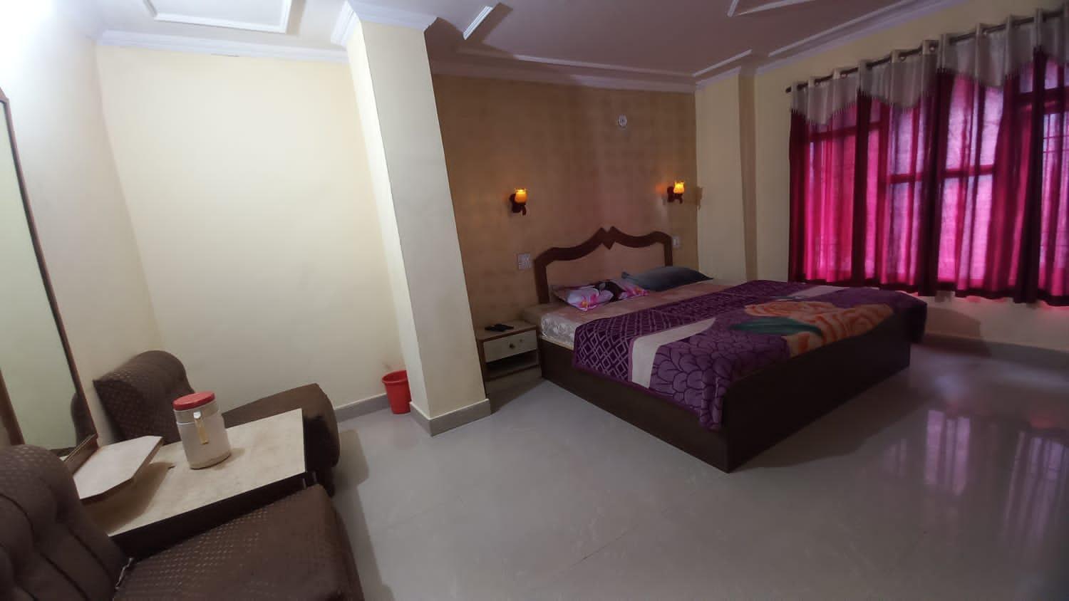 Hotel Harbans Shimla Exterior photo
