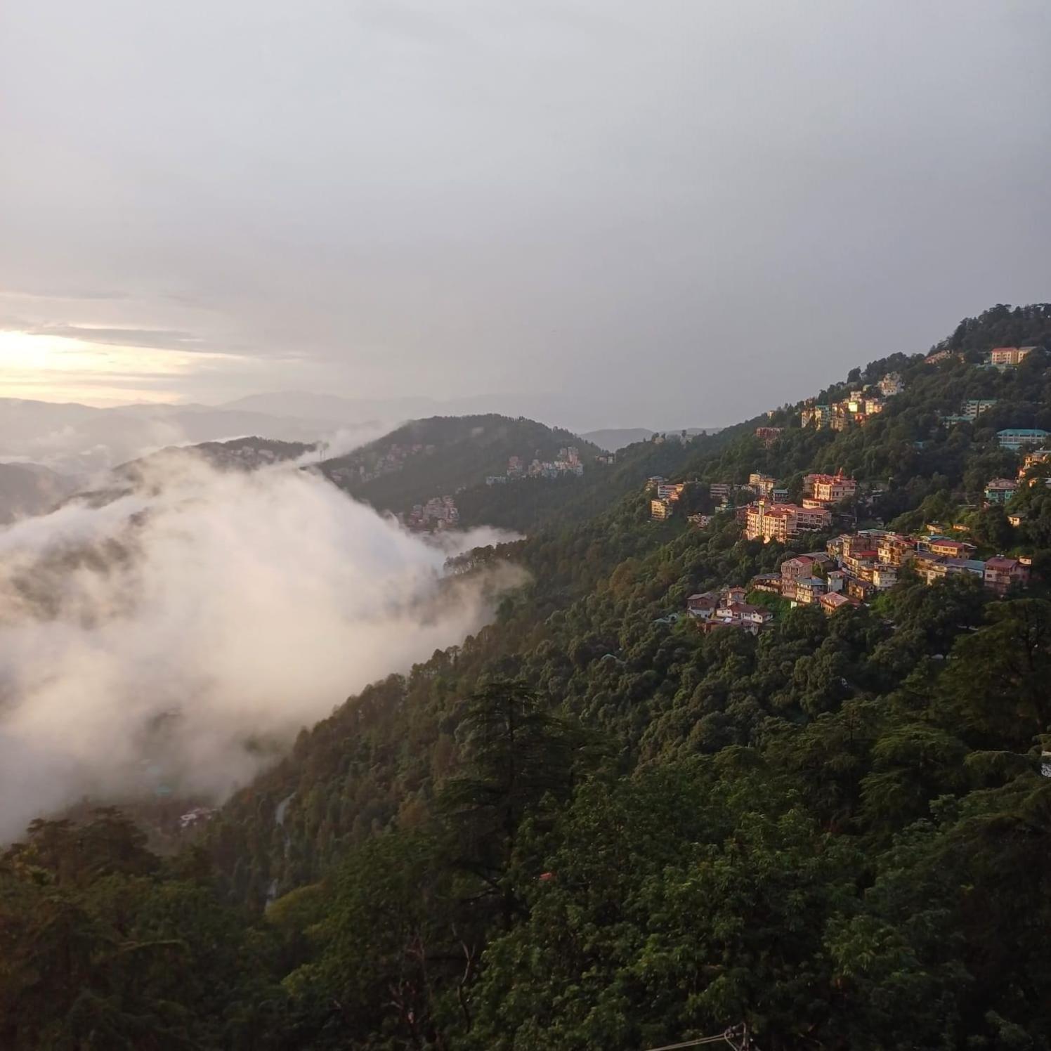 Hotel Harbans Shimla Exterior photo